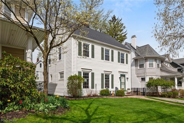 1446 Elbur Avenue, Lakewood, OH 44107