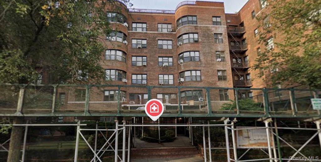 98-120 Queens Boulevard, Forest Hills, NY 11375