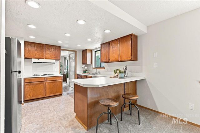 590 S Malaga Ln, Boise, ID 83709