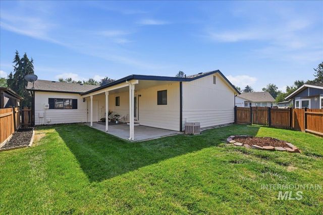 590 S Malaga Ln, Boise, ID 83709