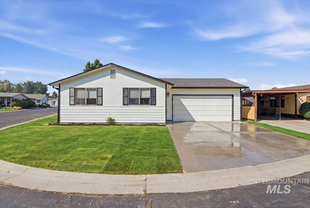 590 S Malaga Ln, Boise, ID 83709 photo 4