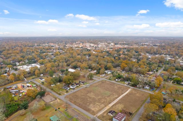 1023 Rebecca Ave., Hattiesburg, MS 39401