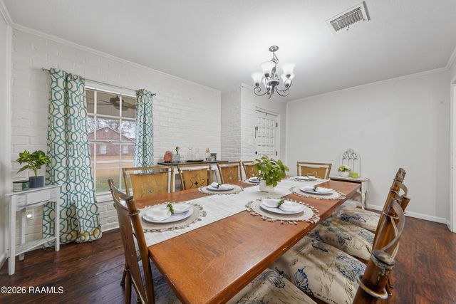 218 Fallis Road, Lafayette, LA 70507