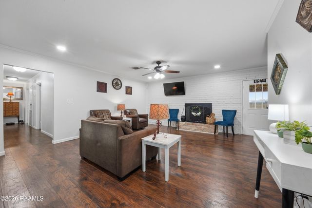 218 Fallis Road, Lafayette, LA 70507