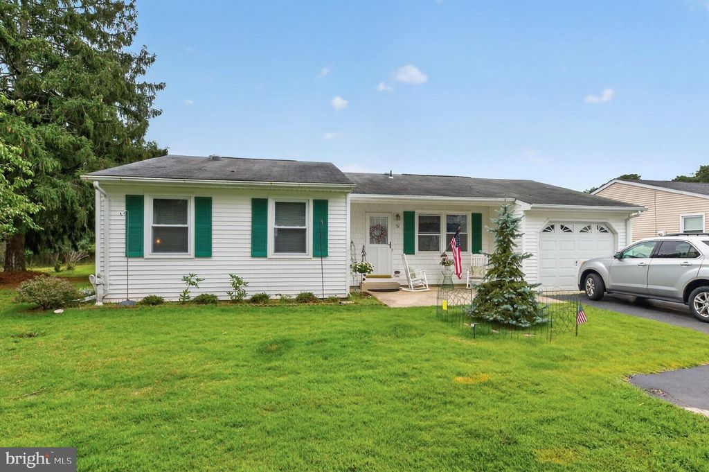 51 WESTPORT DR SEC 71, Whiting, NJ 08759