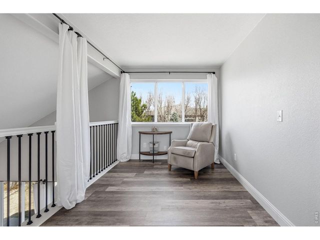 5204 Clover Basin Dr, Longmont, CO 80503