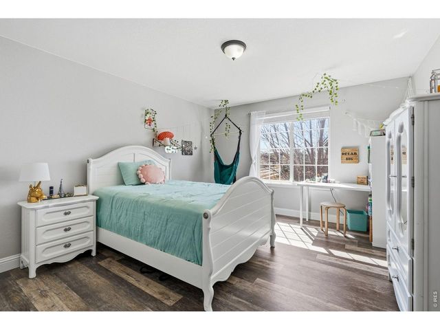 5204 Clover Basin Dr, Longmont, CO 80503