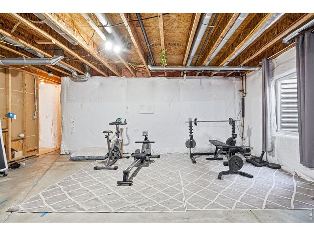 5204 Clover Basin Dr, Longmont, CO 80503