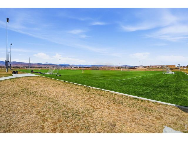 5204 Clover Basin Dr, Longmont, CO 80503