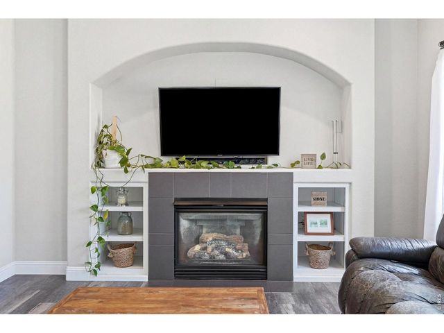 5204 Clover Basin Dr, Longmont, CO 80503