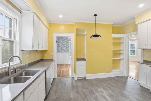 23 Rindge Ave 1, Cambridge, MA 01240