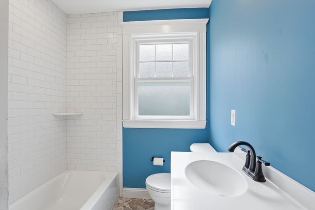 23 Rindge Ave 1, Cambridge, MA 01240