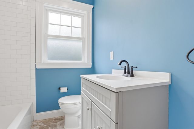 23 Rindge Ave 1, Cambridge, MA 01240