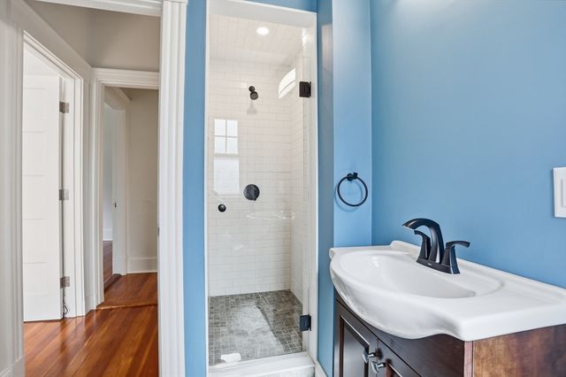 23 Rindge Ave 1, Cambridge, MA 01240