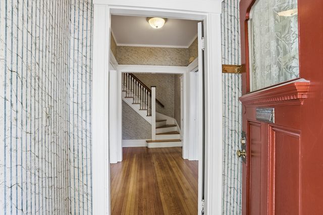 23 Rindge Ave 1, Cambridge, MA 01240