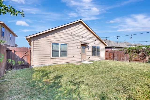 1022 Rancho Grande Drive, Channelview, TX 77530