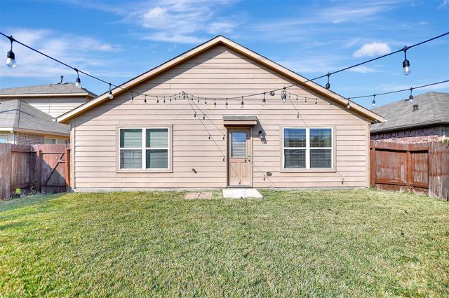 1022 Rancho Grande Drive, Channelview, TX 77530