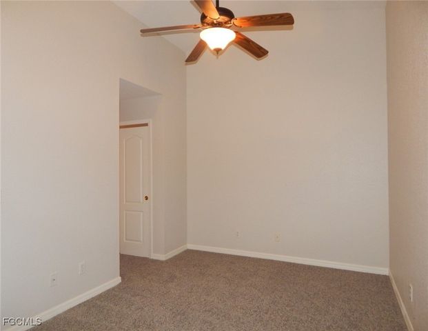 1334 Weeping Willow CT, Cape Coral, FL 33909