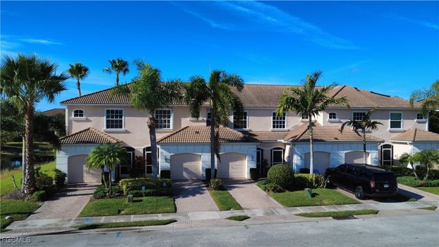 1334 Weeping Willow CT, Cape Coral, FL 33909