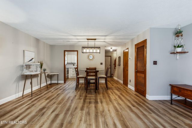 4402 Washington Court, Knoxville, TN 37917