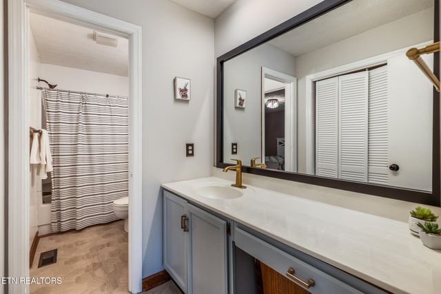 4402 Washington Court, Knoxville, TN 37917
