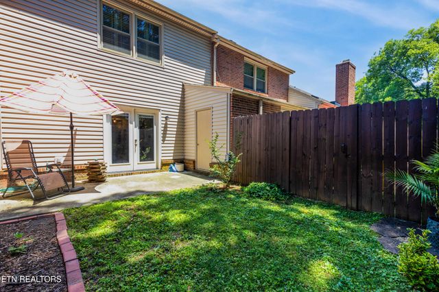 4402 Washington Court, Knoxville, TN 37917