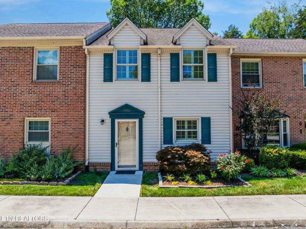 4402 Washington Court, Knoxville, TN 37917