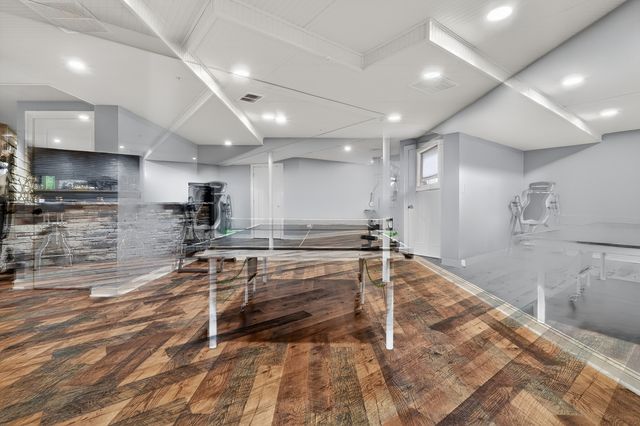 10020 S 80TH Court, Palos Hills, IL 60465