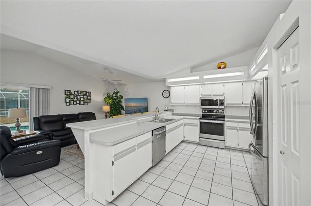 21311 LEONARD AVENUE, Port Charlotte, FL 33954