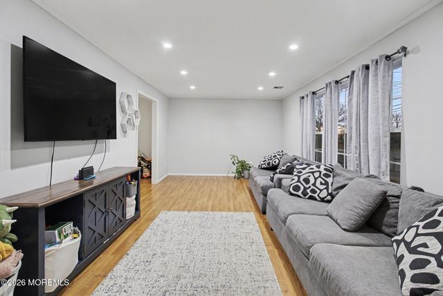 461 Bryn Mawr Drive, Brick, NJ 08723