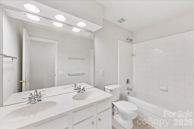 11143 Knight Castle Drive 20, Charlotte, NC 28277