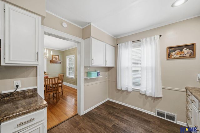 2358 S 27th Street, Lincoln, NE 68502