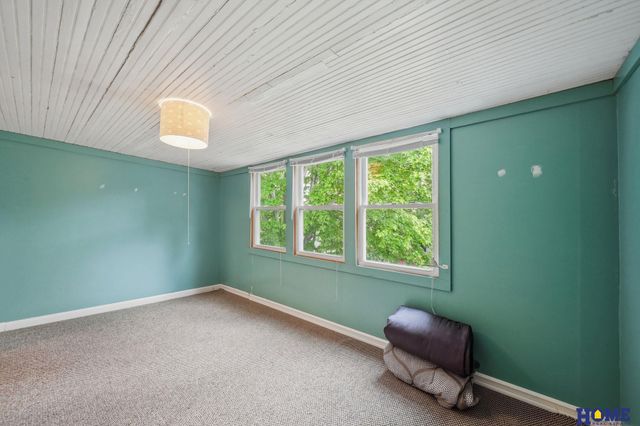 2358 S 27th Street, Lincoln, NE 68502