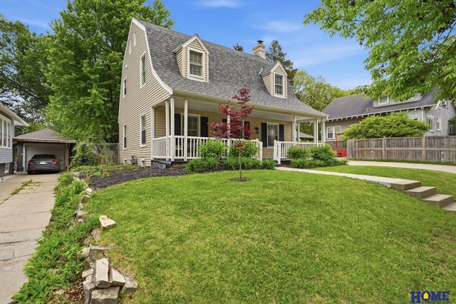 2358 S 27th Street, Lincoln, NE 68502