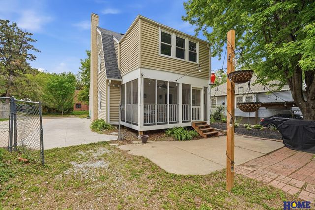 2358 S 27th Street, Lincoln, NE 68502