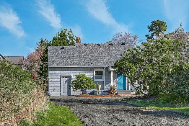 1307 267th Place, Ocean Park, WA 98640