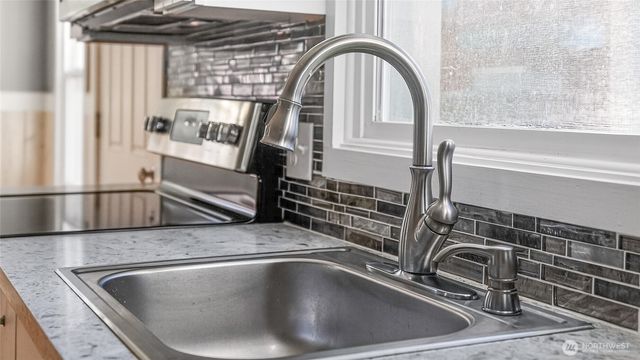 1307 267th Place, Ocean Park, WA 98640