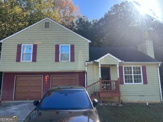 35 Hampton Oaks Drive, Hampton, GA 30228