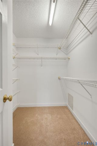 627 Hazeltine Ct, Midlothian, VA 23236