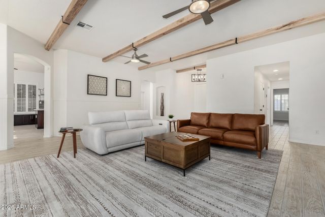 549 E SHEFFIELD Avenue, Gilbert, AZ 85296