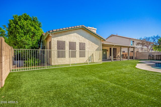 549 E SHEFFIELD Avenue, Gilbert, AZ 85296