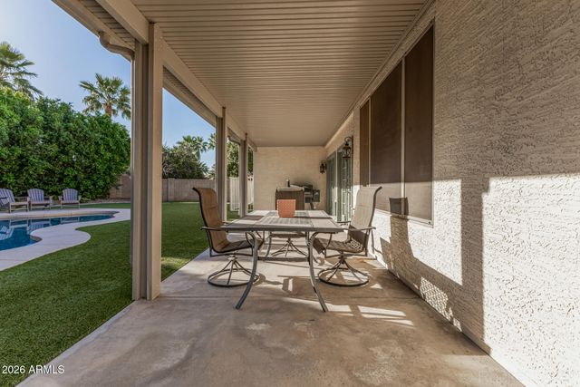 549 E SHEFFIELD Avenue, Gilbert, AZ 85296