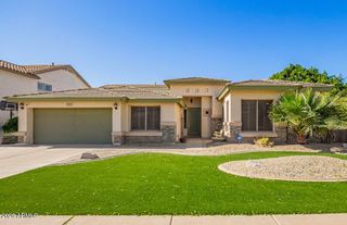 549 E SHEFFIELD Avenue, Gilbert, AZ 85296