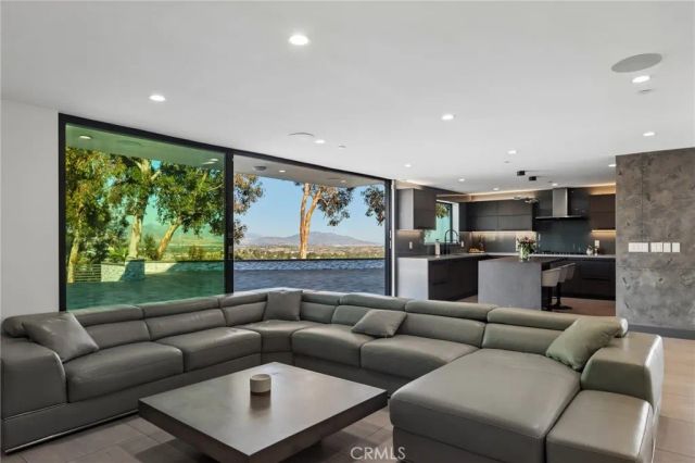 13042 Jolette Avenue, Granada Hills, CA 91344