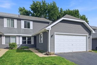 1140 Brunswick Lane, Aurora, IL 60504