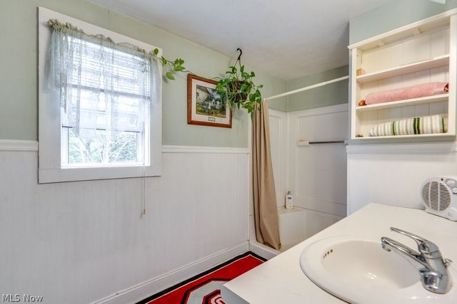 15292 Friendsville Road, Burbank, OH 44214