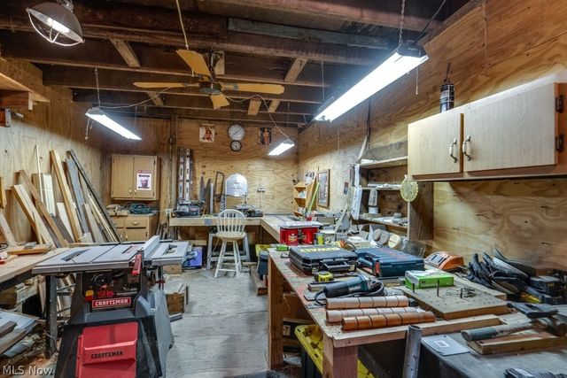 15292 Friendsville Road, Burbank, OH 44214