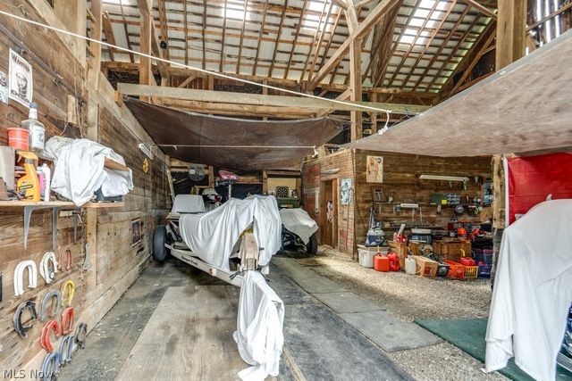 15292 Friendsville Road, Burbank, OH 44214