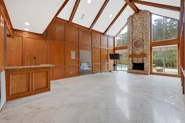 13702 Barons Bridge Drive, Houston, TX 77069