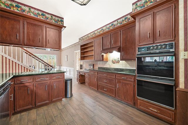 13702 Barons Bridge Drive, Houston, TX 77069